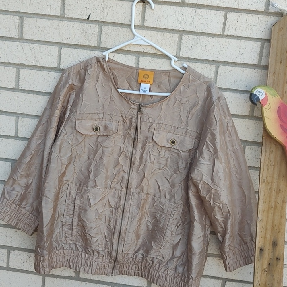 Ruby 🛣️ Jacket* - Picture 4 of 10